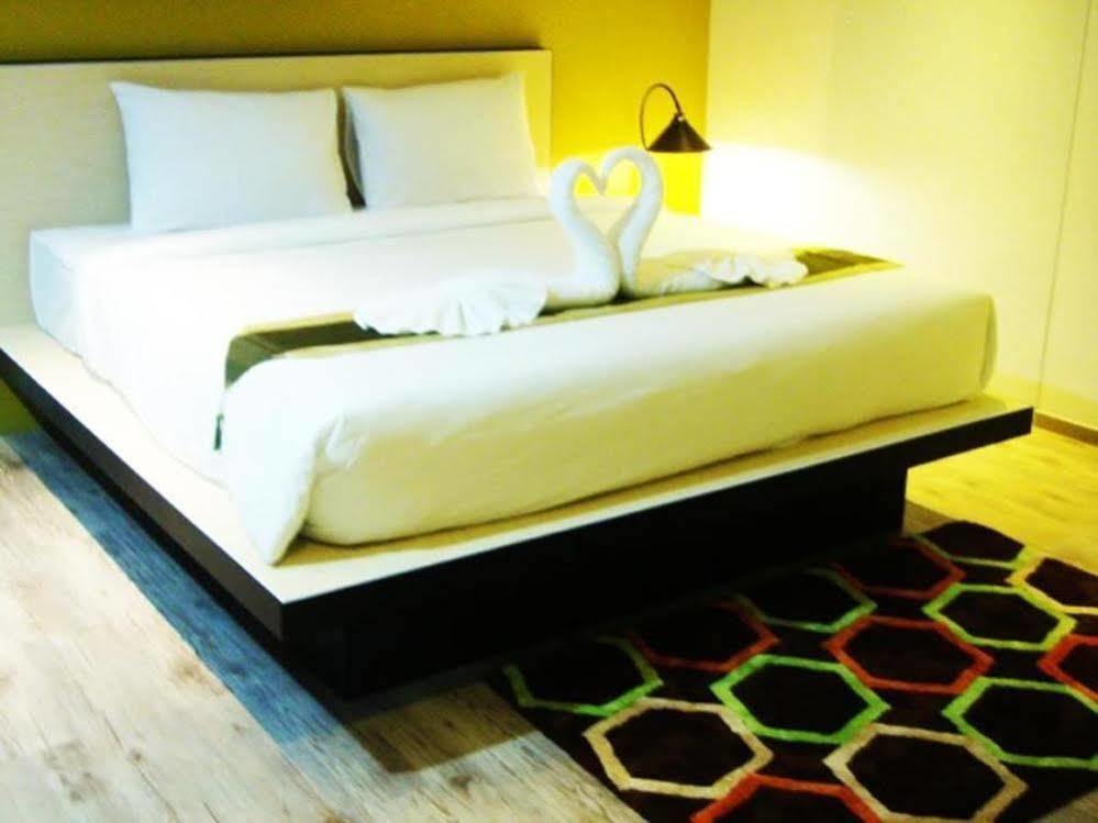 Thongmanee Hotel Hat Yai Exterior foto